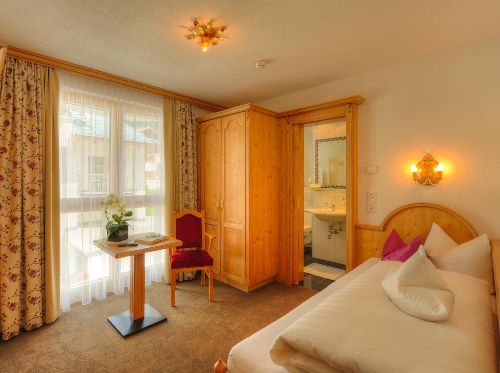 Hotel Verwall Ischgl Ruang foto